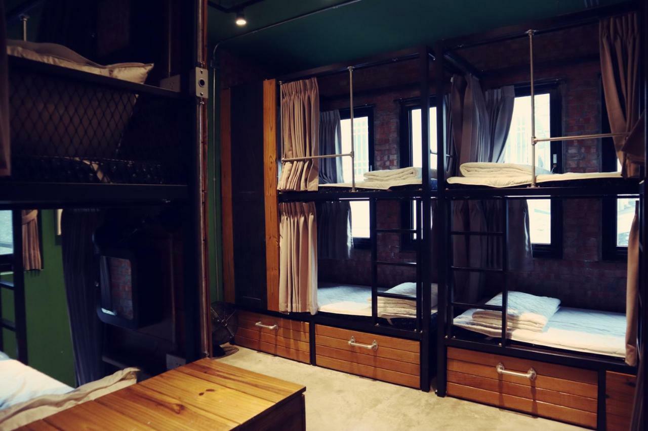 הואליין סיטי Travel Charger Hostel מראה חיצוני תמונה